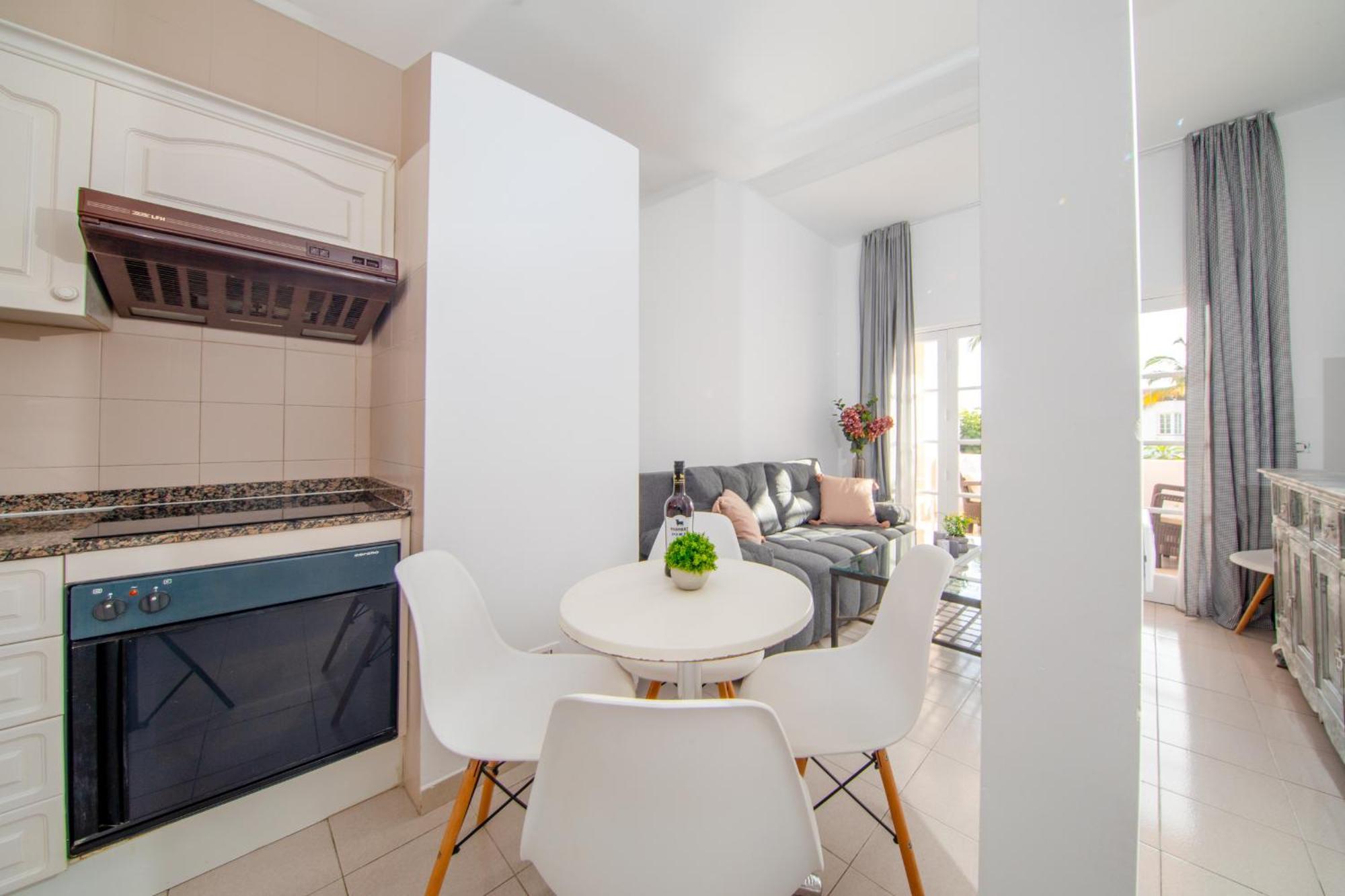 Playa Fanabe Apartment Costa Adeje  Exterior photo